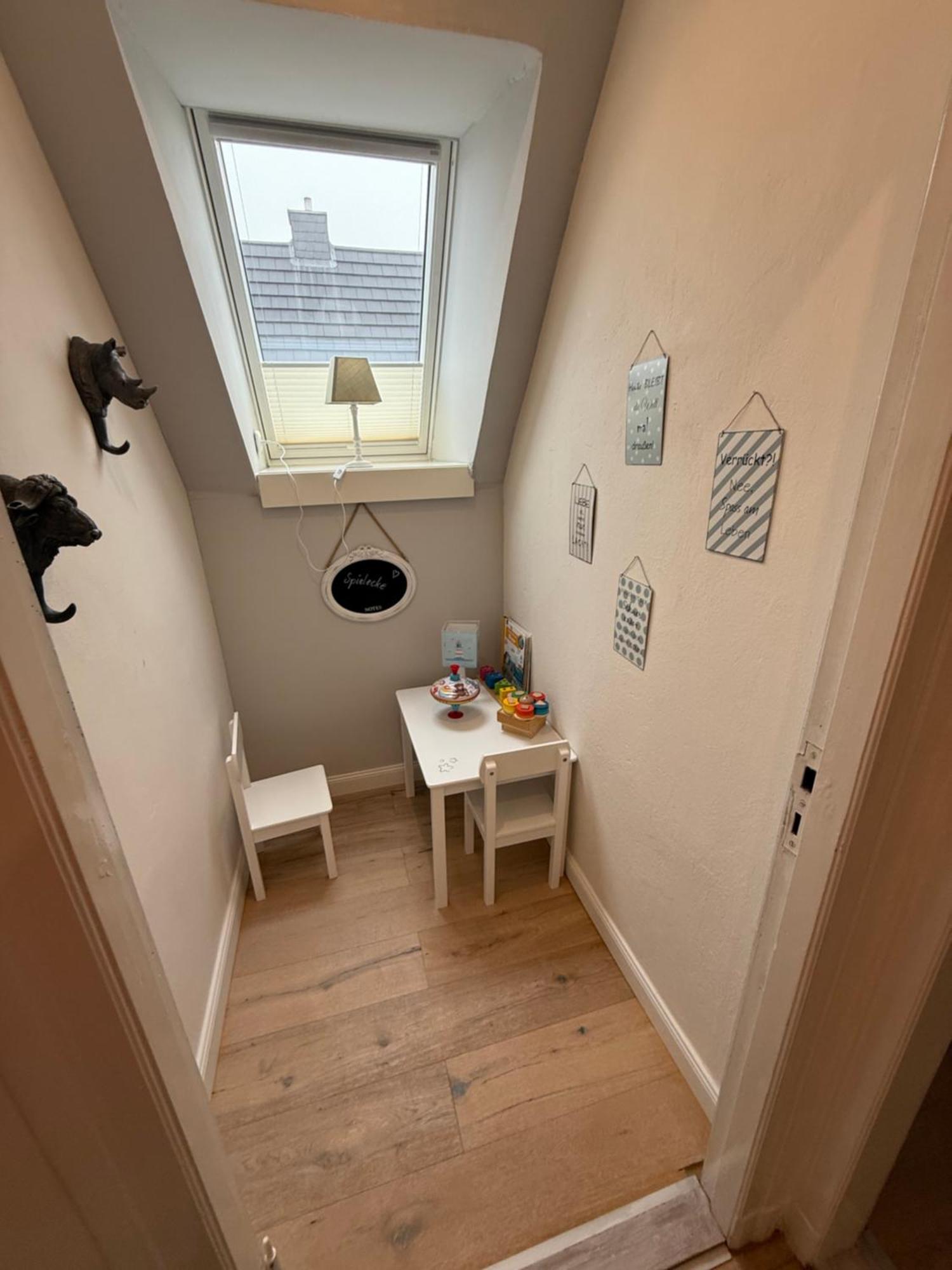 Ferienwohnung „Opa'S Tohuus“Mit Fahrraedern, Husum Хузум Экстерьер фото